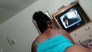 I ride a fat bike with my ass and pussy