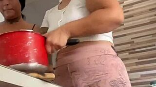 My friend with big pussy flashes during lunch help.