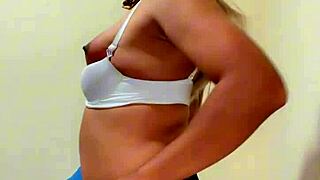 ricos senos transexual with delicious rich milk