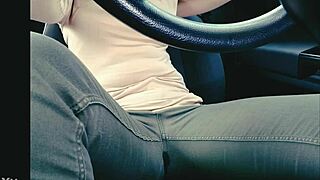 Desperate Sister Stuck in Traffic, Couldn't Hold It and Wet Her Jeans, OMG!