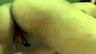 twerking my fat ass n pussy real good