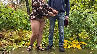 Couple bonds over kinky pee play in steamy housewife session