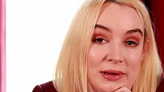 British student flashes upskirt with curvy body for instructions.