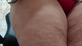 Bigass Blonde Latina Bunny in Lingerie Chat