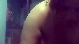 Vaquerita faces pleasure in each suck