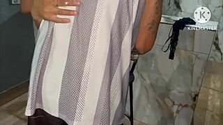 Wife Offers Tasty Ass