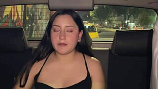 Follé a Mi Conductor y Dejó Correrse Dentro Sin Condón