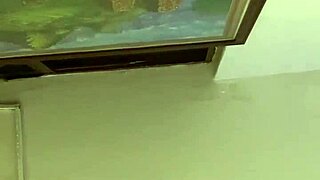 She says her orgasm on web chat is terrible