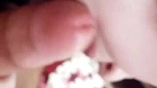 i'm sucking a nice cock