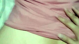 Doña Mary on all fours