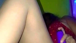 The hot girl gets her hole fucked alone