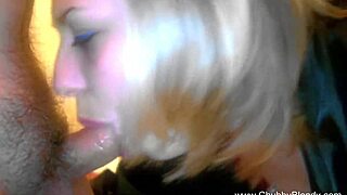 Blonde Italian cougar delivers amateur blowjob leading to creampie