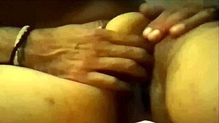 madura amateur gozando de ser hembra escuchen como grita faby me encanta bien adentro del orto dice mientras recibe a fondo y se siente bien puta