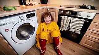 give me a party with redhead european british dildo fun