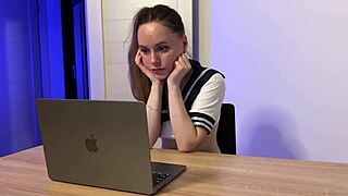 I got cum in my tight pussy durin’ zoom class, oops!