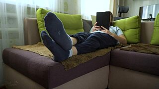 Sexy Teen 18+ Amateur Teases with Bare Soles for Foot Fetish