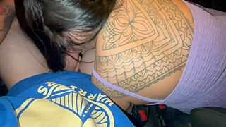 i got a ticket while someone sucked my cock in the car