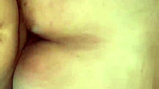 I Saw My Naked Girlfriend In Bed And Filled Her With Milk