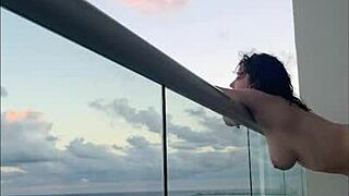 I feel strap-on love with this brunette milf in cancun