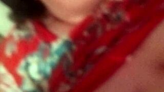 Step Mom Gives Jhonny Handjob In Homemade Scene