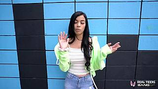 yo, real teen 18+ savannah sixx getting drilled at porn casting in car! 😍