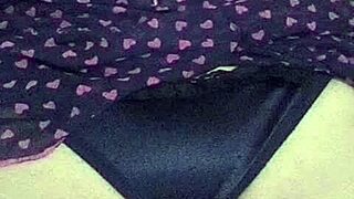 Is India the ultimate zorra in this scene?