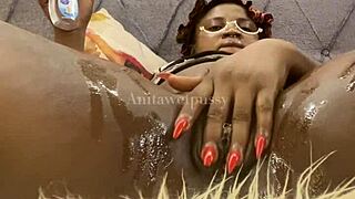 Anita's Dripping Wet Pussy After Random Girl Hookup