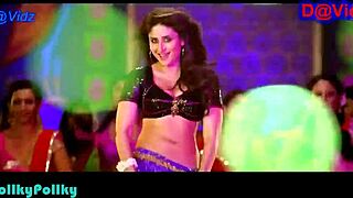 Kareena's Hottest Navel Show Teases Big Boobs