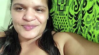 Hell yeah, hairy Nordestina babe cums hard in the hammock!