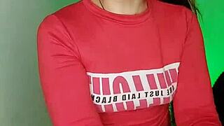 I catch my boyfriend jerking to my twin... will he bang us both to please?