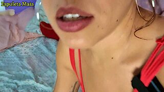 morena gostosa mandando no seu pau vai gozar na ordem dela