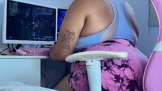 Gaming Gone Wrong! Embarrassing Fart Moment Caught Online