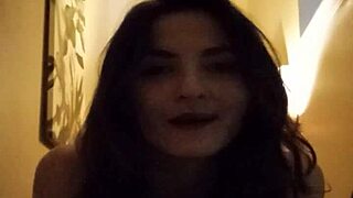 Mollyjanexxx Explains Big Natural Tits