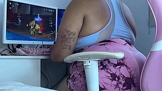 Gaming Gone Wrong! Embarrassing Fart Moment Caught Online