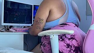 Gaming Gone Wrong! Embarrassing Fart Moment Caught Online
