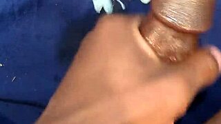 Sharing thoughts on cum shots and masturbation