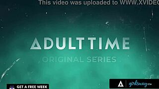 Wild Sex Addict Strippers Eat Pussy Feral!