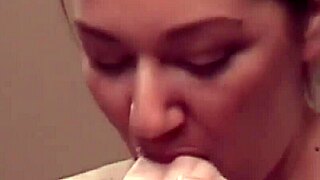 Bookworm Sasha intensely gets her feet sucked and worshiped