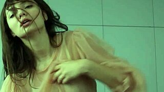 Can Romanian teen Ana Tomouanu get more intimate?