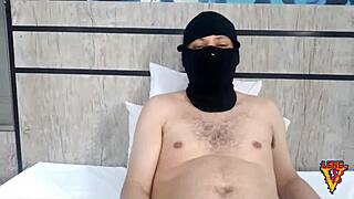 I gave my ass to lenev8 and she fisted it deep in reverse position