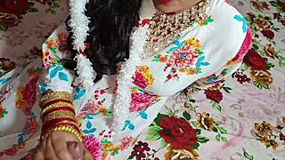 Little Sister's First Sex with Stepbrother in Clear Hindi Audio