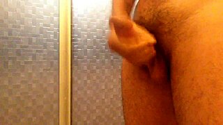 Unas manualidades por ver videos de entretenimiento y aprendizaje