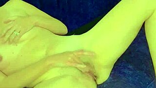 i'm caroline, a milf who enjoys solo activities until i feel satisfied