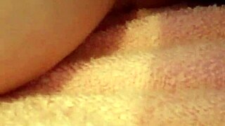 Adoro Il Borotalco Mmm: Wet Pussy Orgasm and Ass Licking in Sensual Homemade Curvy Action.