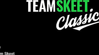 Santa cums early with a naughty blonde in this hot trailer.