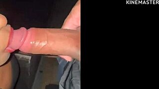 Esposa Chupando Vários Paus Na Cabine Do Carro