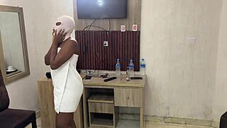 Sexy Ebony Fucks Pussy With Farting Anal Rimming