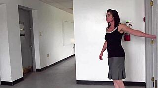 Stepmom anal hooked, wanna see this taboo mess?!