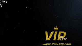 Lesbians Gulp Golden Pee in Extreme Piss Drinking