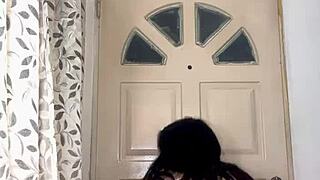 LATINA STRIPS DOWN in a leaked solo video